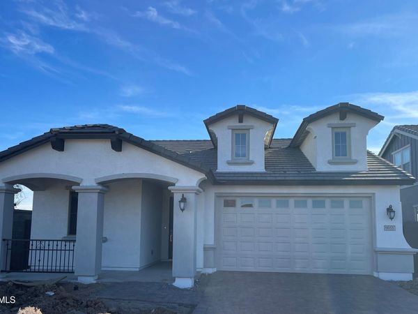 9955 W PINCHOT Avenue, Avondale, AZ 85392