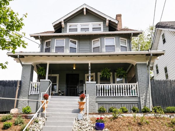 1610 clarewood, Cincinnati, OH 45207