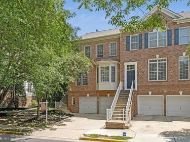 9546 LAGERSFIELD CIRCLE , VIENNA, VA 22181