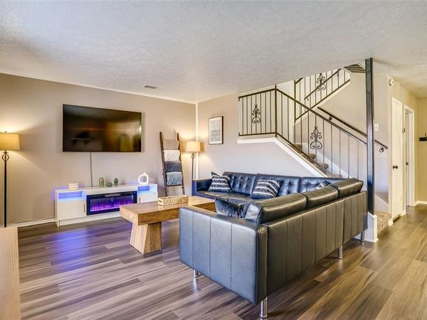 42 W Creek Lane, Unit 3, Grand Prairie, TX 75052
