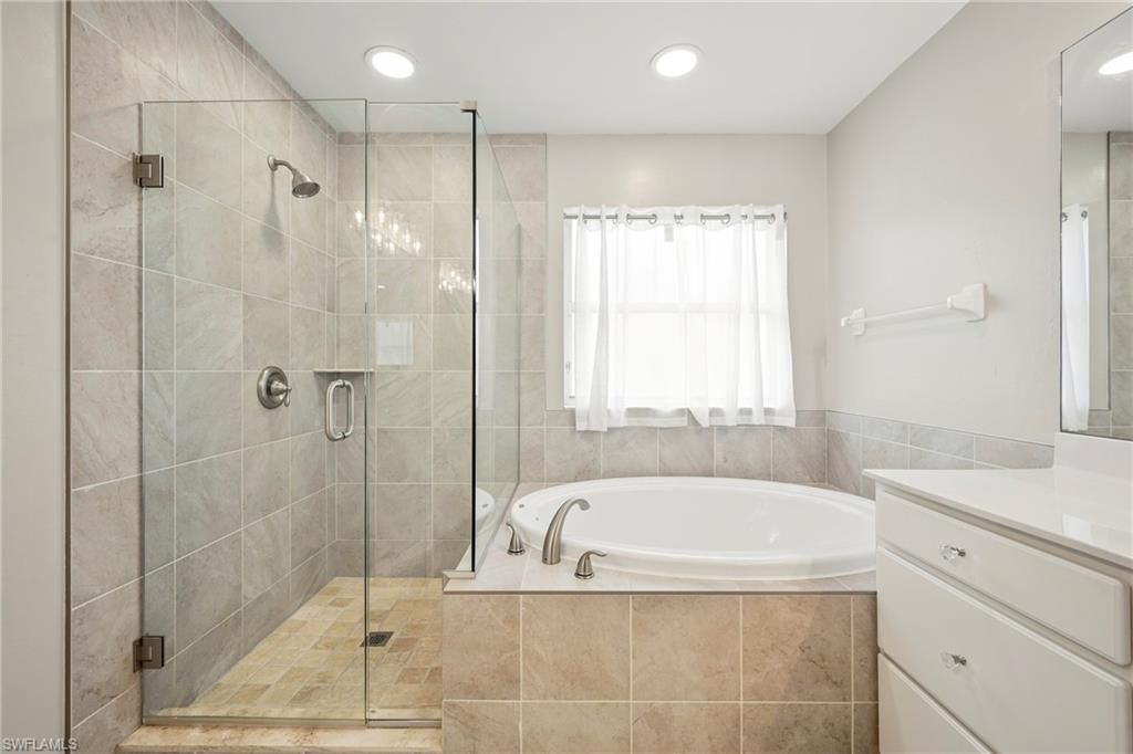 9724 Foxhall Way , Unit 4, Estero, FL 33928 Photo