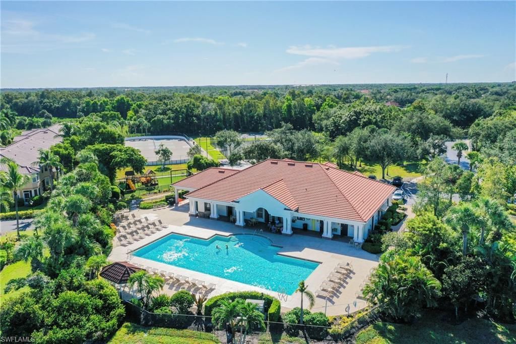 9724 Foxhall Way , Unit 4, Estero, FL 33928 Photo