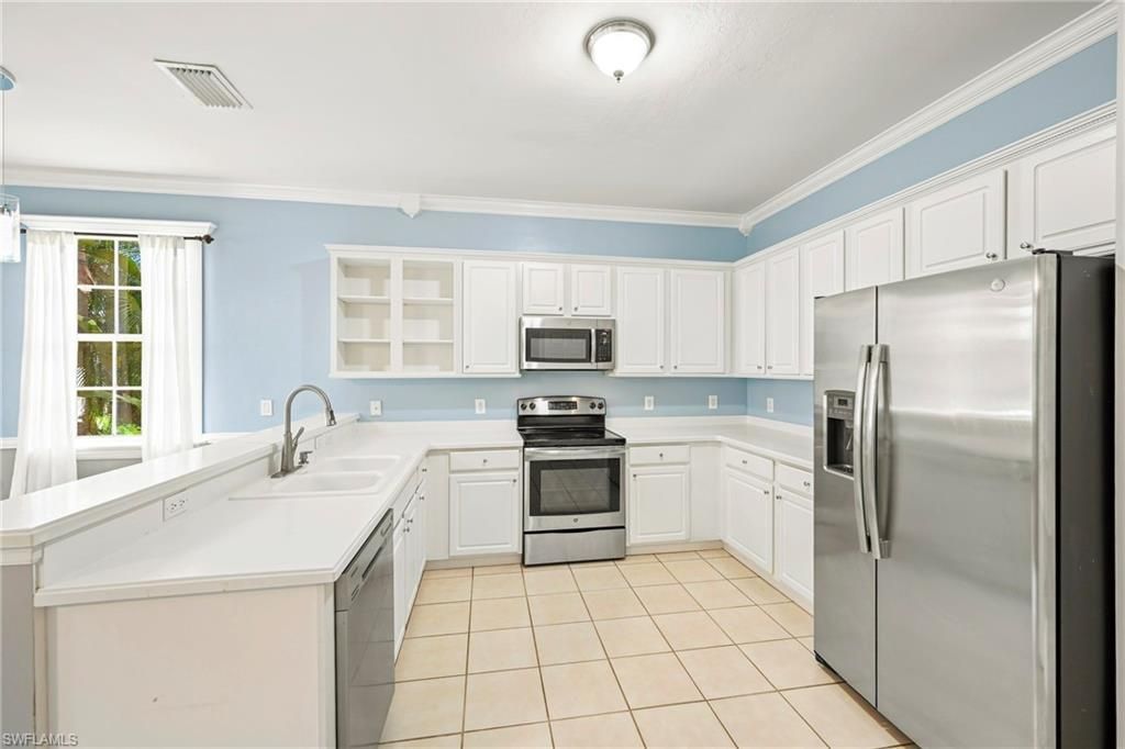 9724 Foxhall Way , Unit 4, Estero, FL 33928 Photo