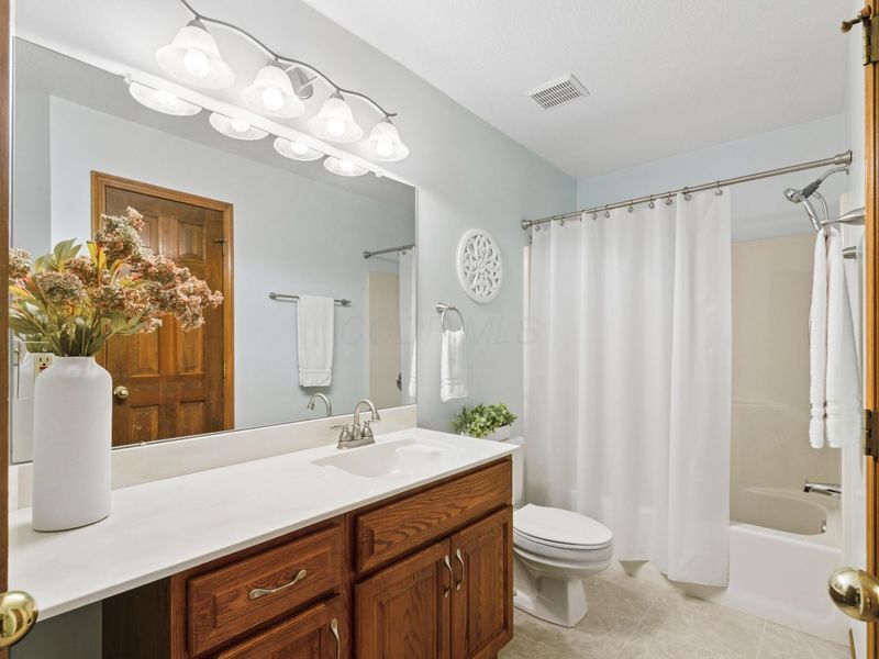 2745 Barharbor Court, Lewis Center, OH 43035 Photo 28