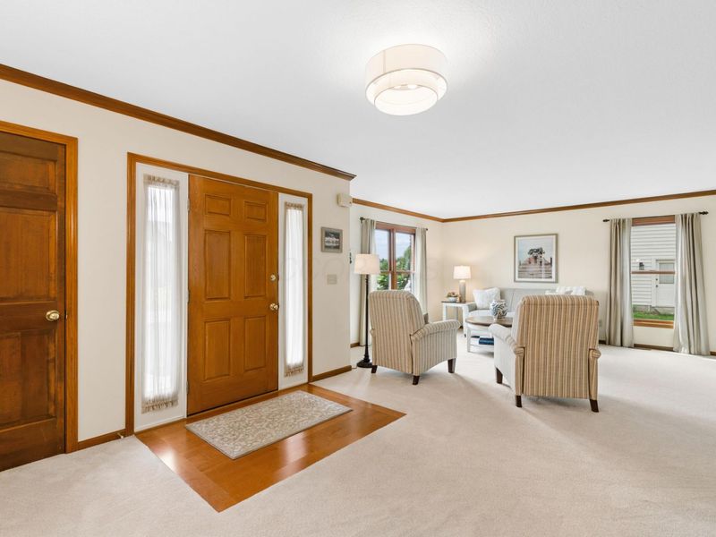 2745 Barharbor Court, Lewis Center, OH 43035 Photo 4