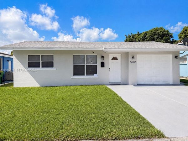 5603 NW 48th Ter , Tamarac, FL 33319