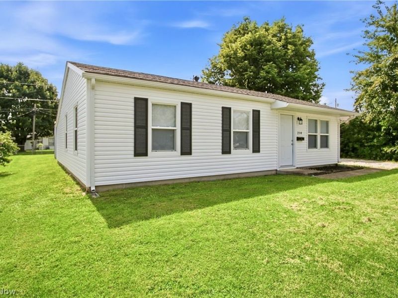 219 Concord Avenue, Heath, OH 43056 Photo 3