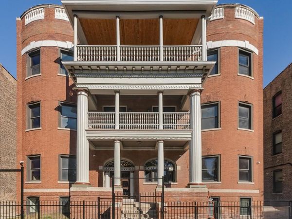 442 E 48th Street , Unit B2, Chicago, IL 60615