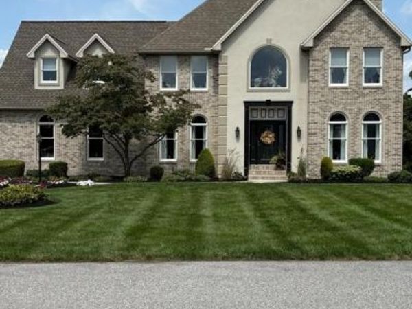 18 TIFFANY DRIVE, CARLISLE, PA 17015