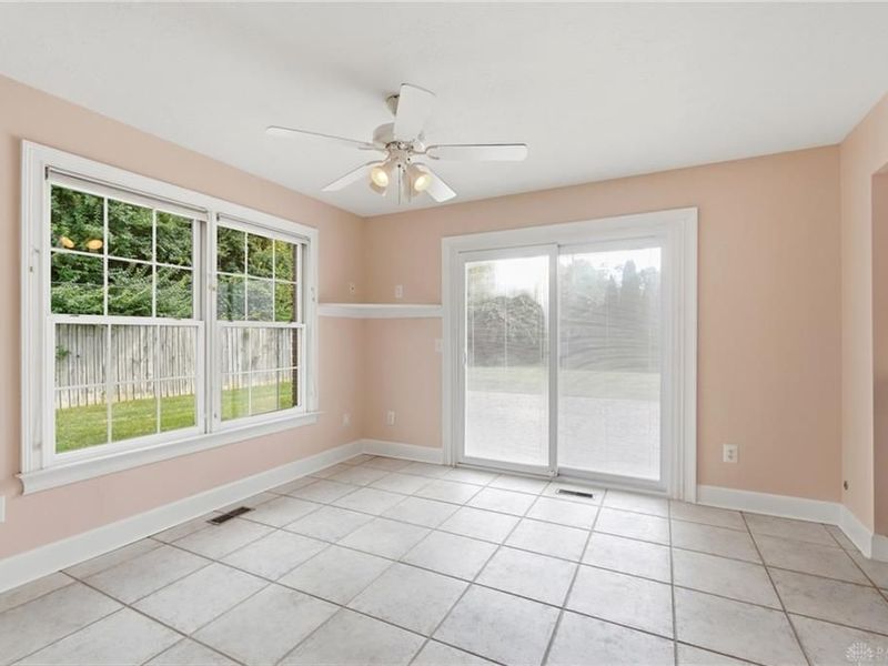 2091 Waterfall Lane, Vandalia, OH 45377 Photo 21