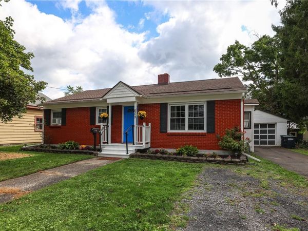 609 Center Street , Horseheads, NY 14845