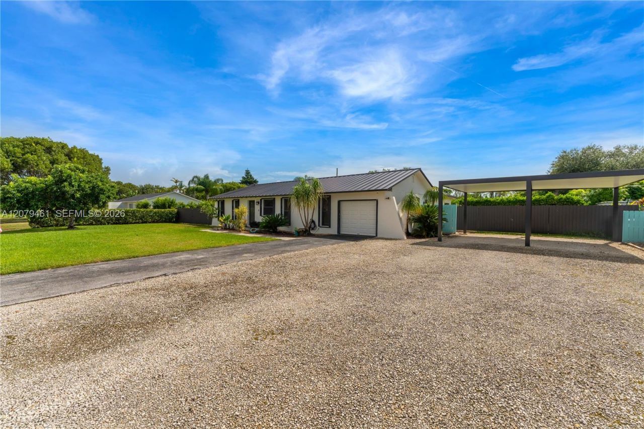 32205 SW 199 Ct, Homestead, FL 33030 Photo