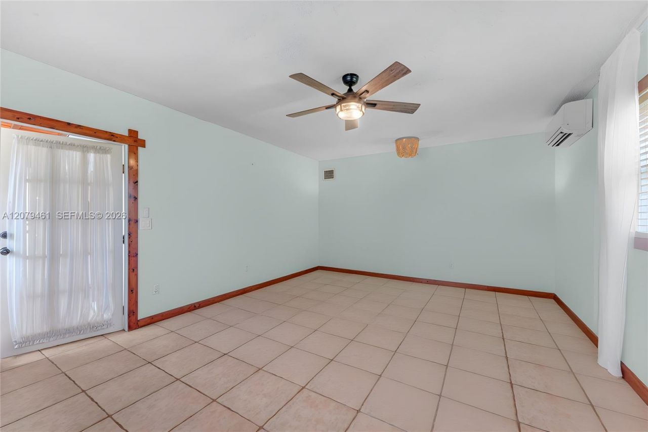 32205 SW 199th Ct , Homestead, FL 33030 Photo