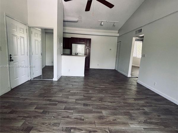 701 Lyons Rd , Unit 13207, Coconut Creek, FL 33063