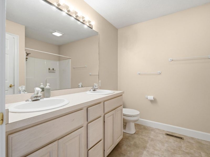 2091 Waterfall Lane, Vandalia, OH 45377 Photo 49