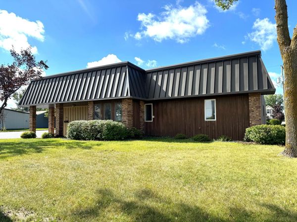 745 W Main Street , Perham, MN 56573