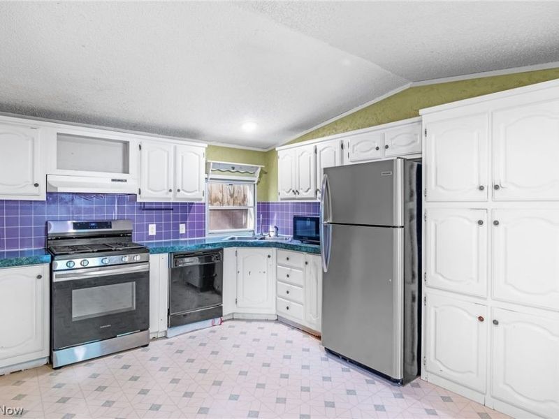 6544 Ricky Lane, Ravenna, OH 44266 Photo 8