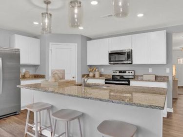 125 AMBER LANE, YORK, PA 17404
