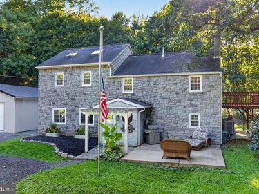 65 HESS LANE, DOUGLASSVILLE, PA 19518