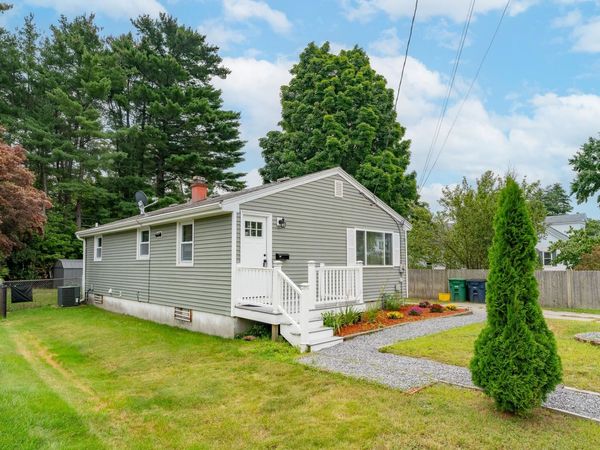 12 Hutchinson Street, Nashua, NH 03064