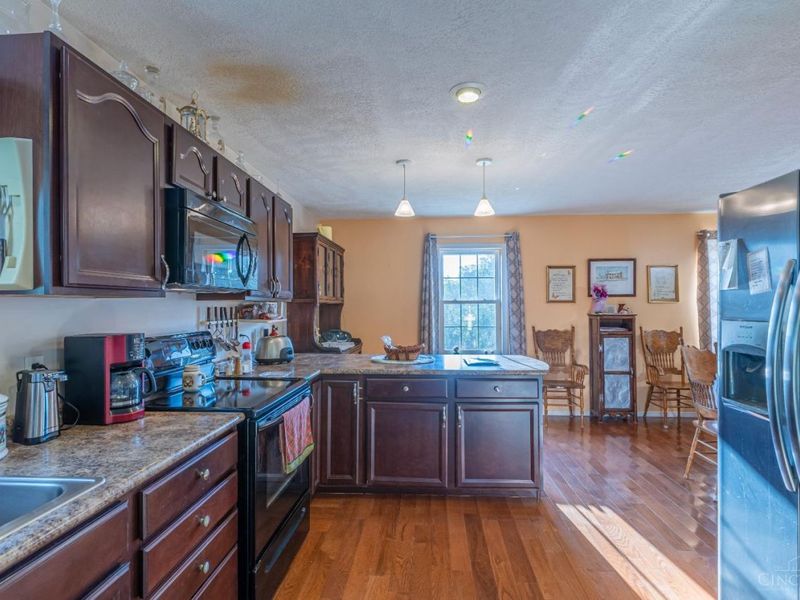 187 Vine Street, Peebles, OH 45660 Photo 18