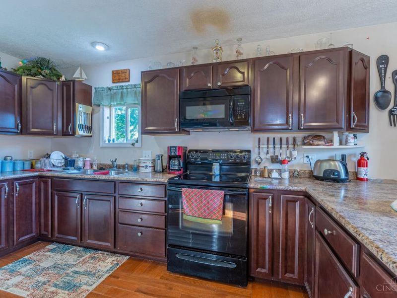 187 Vine Street, Peebles, OH 45660 Photo 20