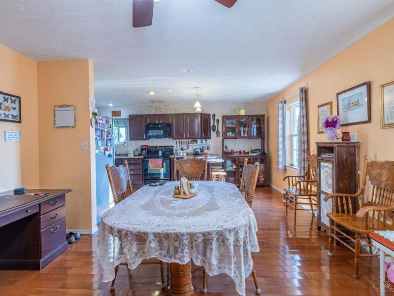 187 Vine Street, Peebles, OH 45660 Photo 25