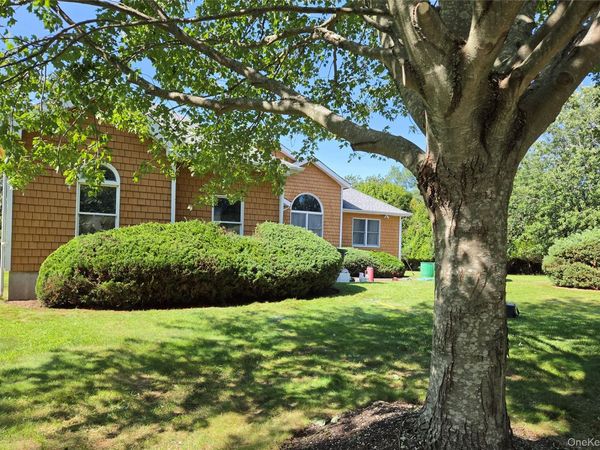 280 Marina Lane, East Marion, NY 11939