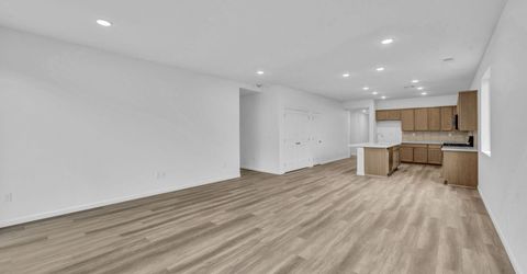825 Kess Way, Unit Lot 33, Reno, NV 89506 Photo