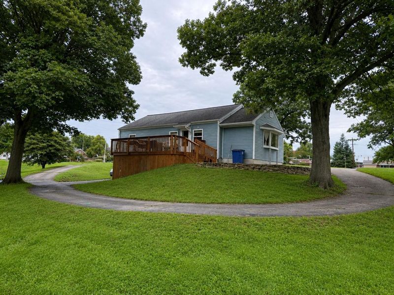 855 N Spruce Street, Saint Marys, OH 45885 Photo 5