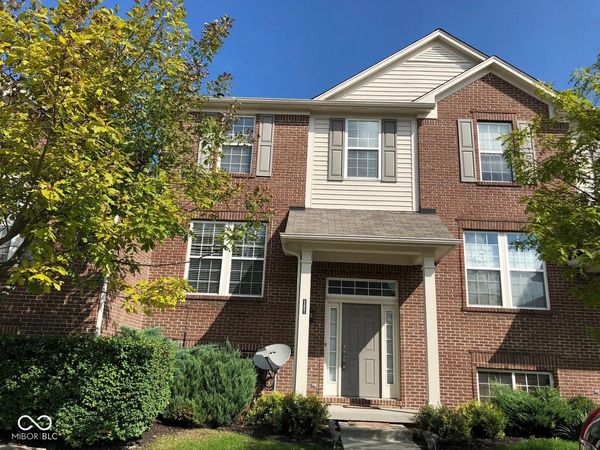 13861 Willesden Circle , Fishers, IN 46037