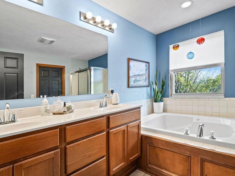 7233 Redwood Valley Court, Lewis Center, OH 43035 Photo 27