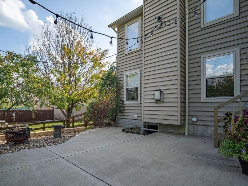 7233 Redwood Valley Court, Lewis Center, OH 43035 Photo 47