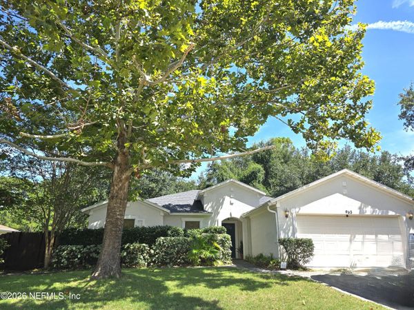 963 COLLINSWOOD Drive, Jacksonville, FL 32225
