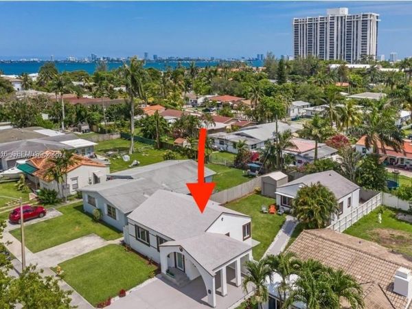 1526 NE 110th St, Unit A, Miami, FL 33161