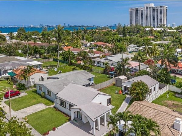 1526 NE 110th St , Unit A, Miami, FL 33161