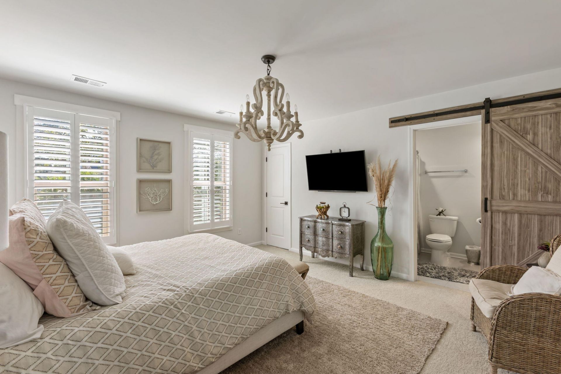 1825 Whisperwood Road Photo 24