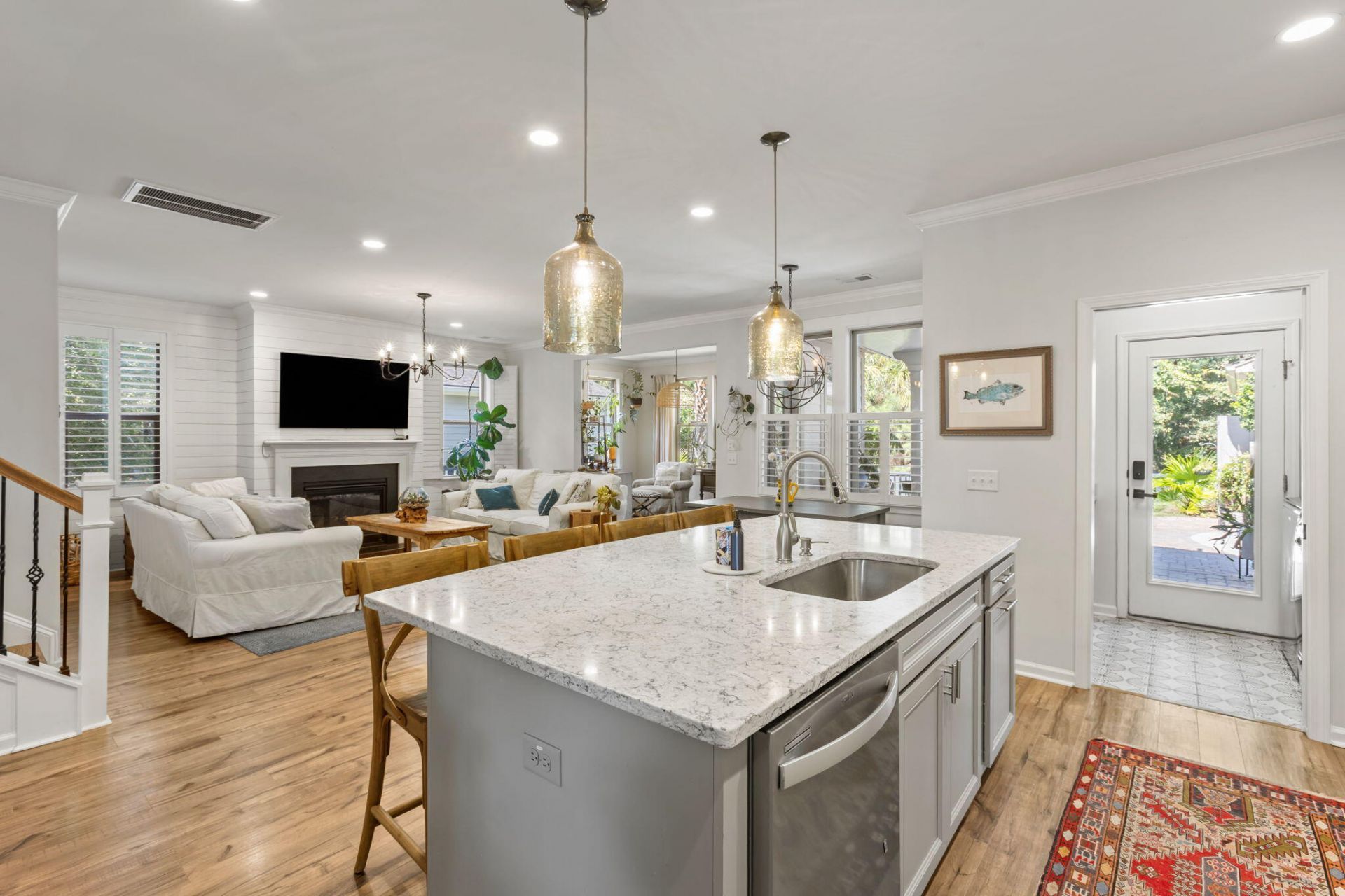 1825 Whisperwood Road Photo 9