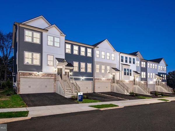 100 BEACON COURT , ROYERSFORD, PA 19468