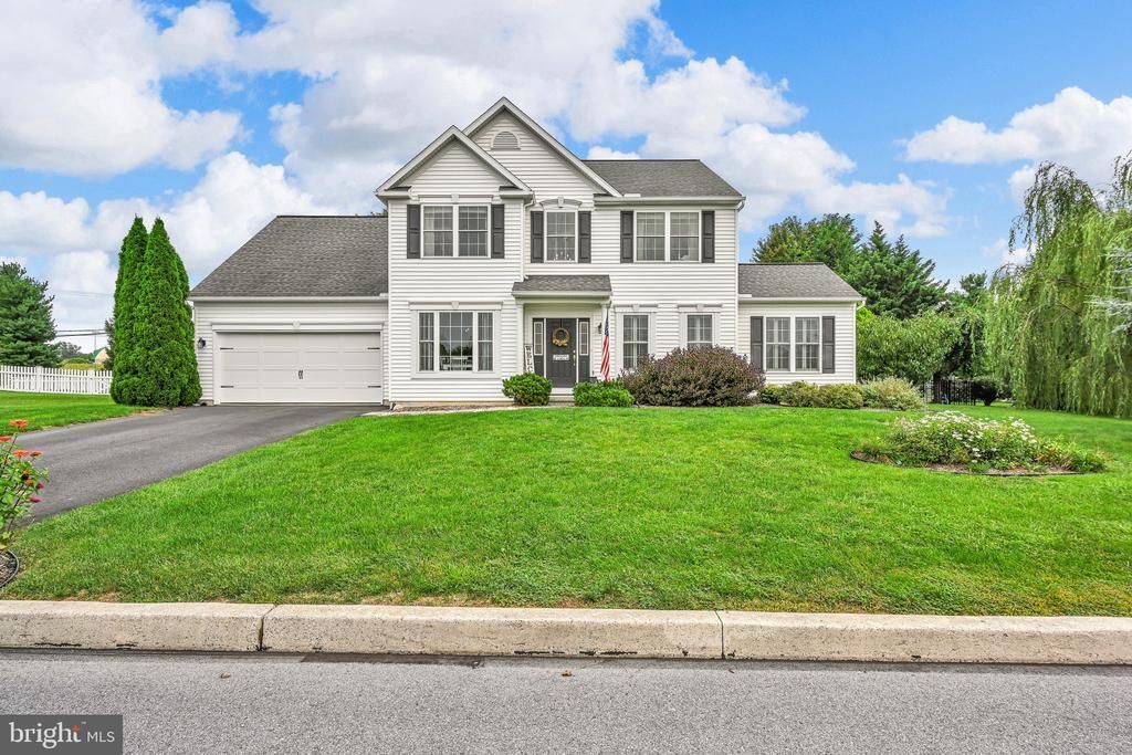 434 SWEETWATER DRIVE , PALMYRA, PA 17078