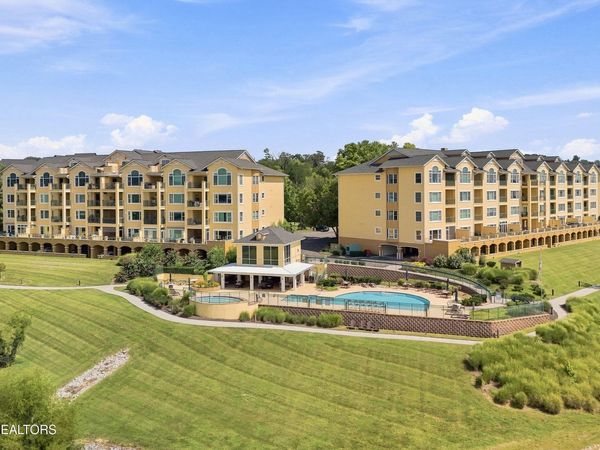 1283 Hwy 139 , Dandridge, TN 37725