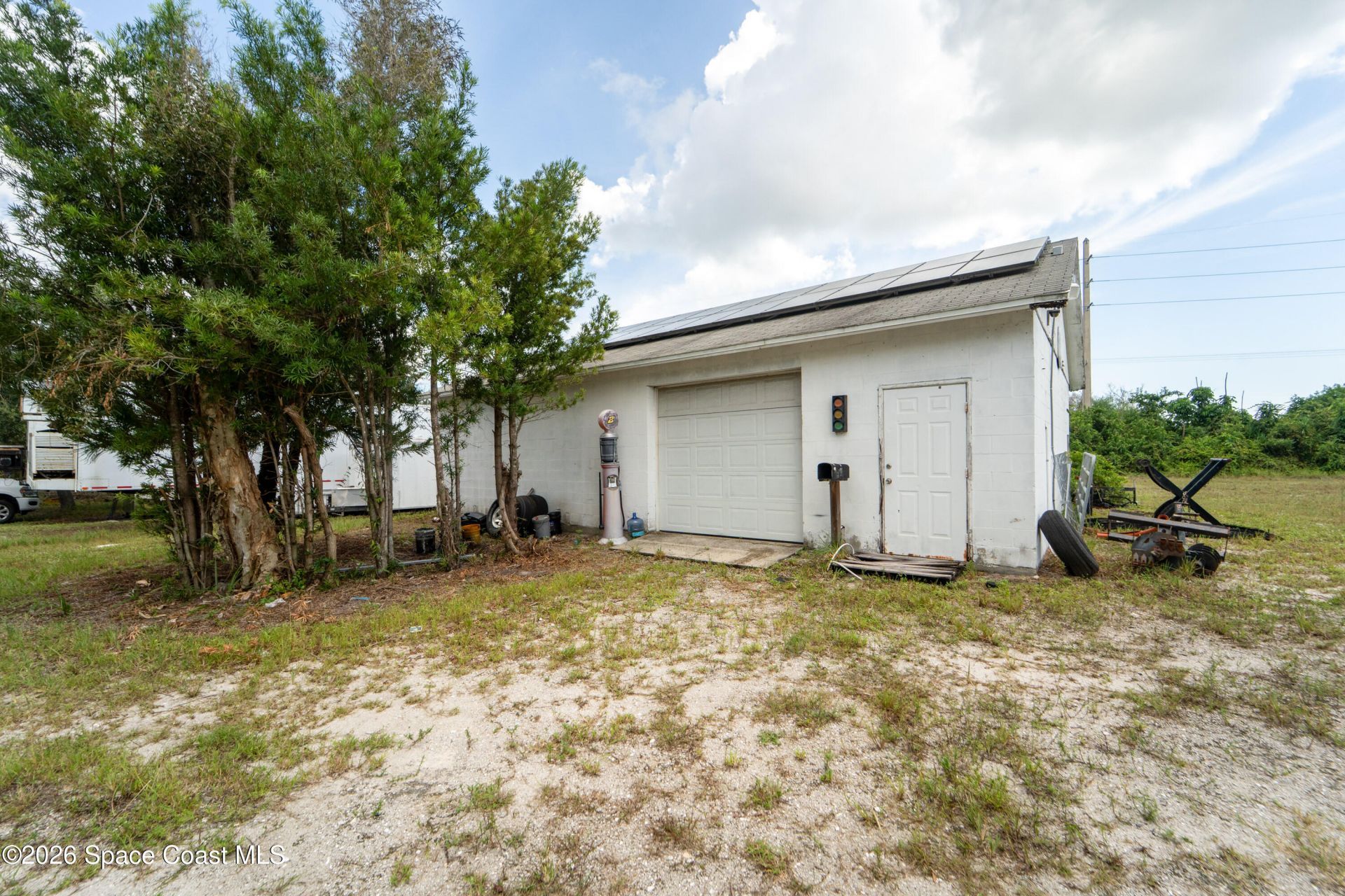 6715 Whispering Pines Lane, Grant, FL 32949 Photo