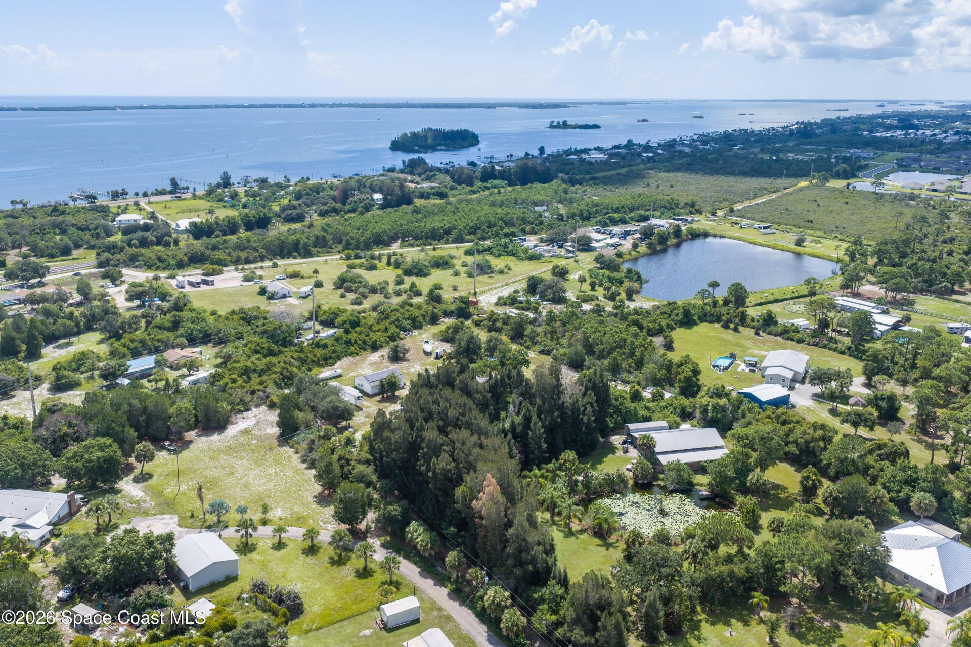 6715 Whispering Pines Lane, Grant, FL 32949 Photo