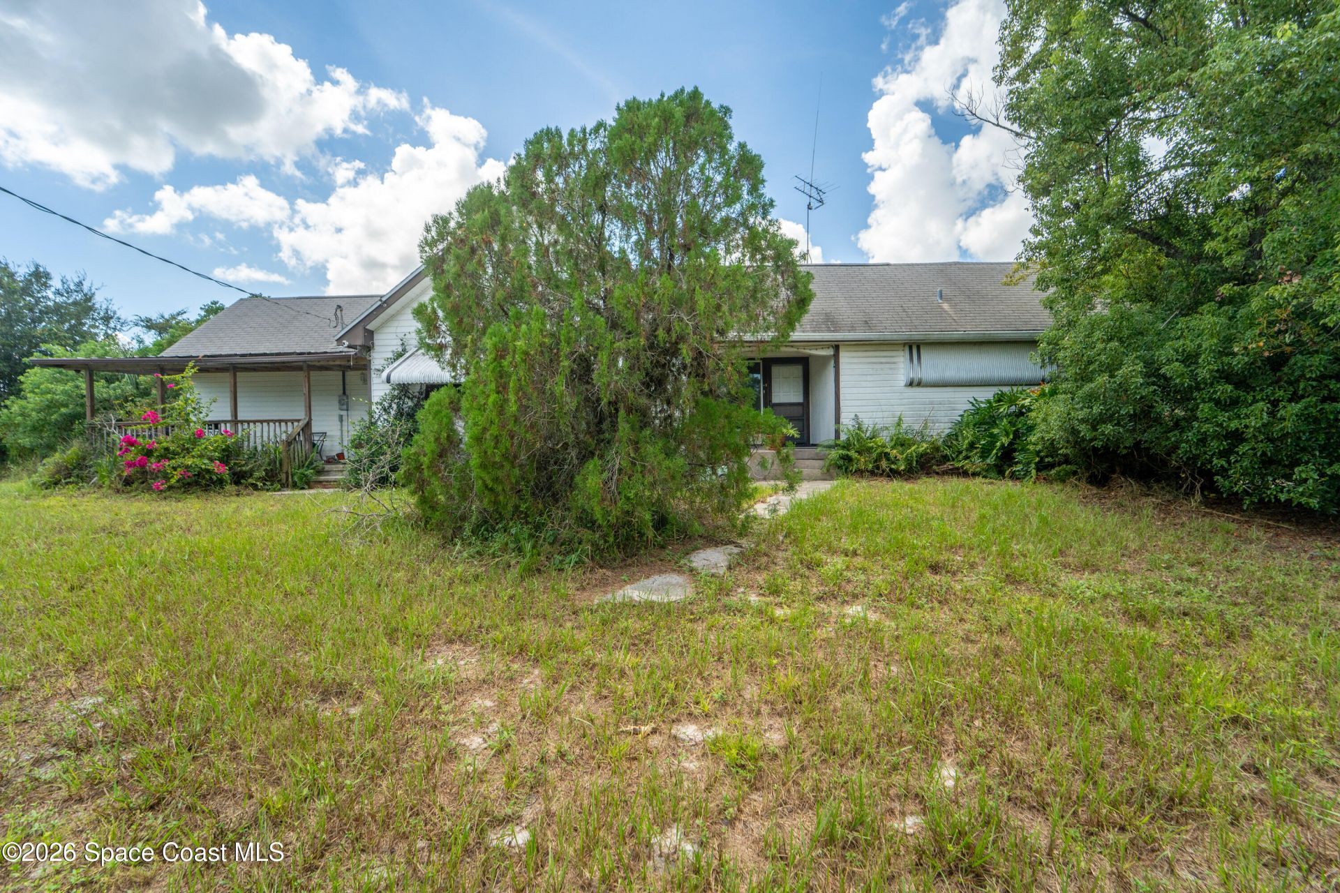 6715 Whispering Pines Lane, Grant, FL 32949 Photo