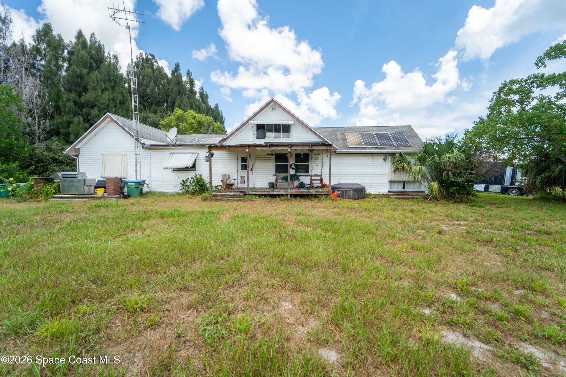 6715 Whispering Pines Lane, Grant, FL 32949 Photo
