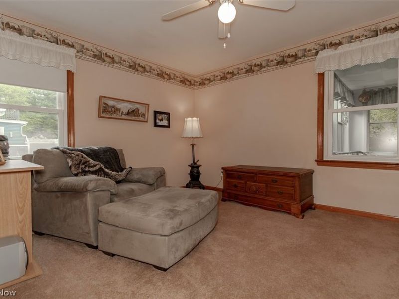 891 Roland Road, Lyndhurst, OH 44124 Photo 12