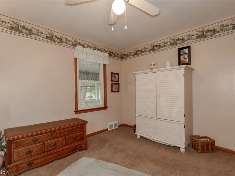 891 Roland Road, Lyndhurst, OH 44124 Photo 14