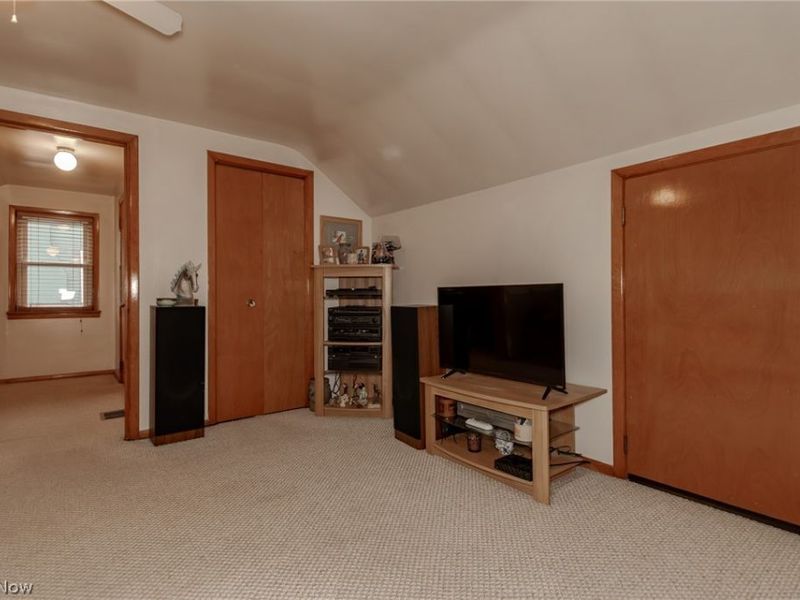 891 Roland Road, Lyndhurst, OH 44124 Photo 34