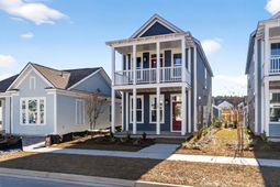 743 Blueway Avenue photo 4