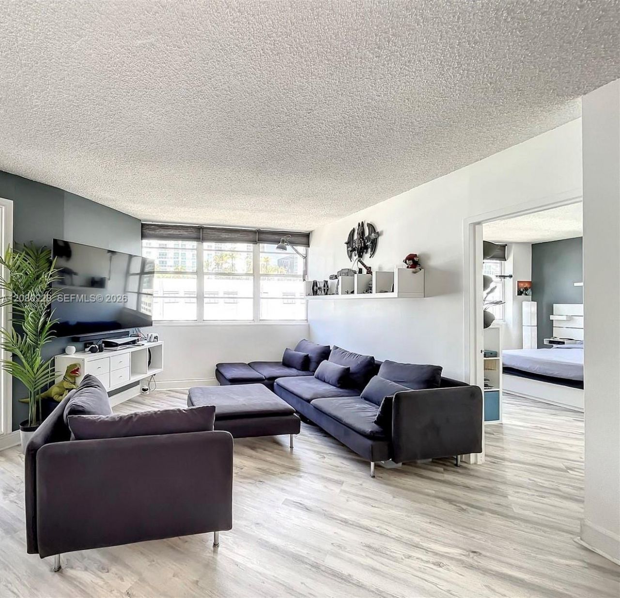 999 Brickell Bay Dr , Unit 1010, Miami, FL 33131 Photo